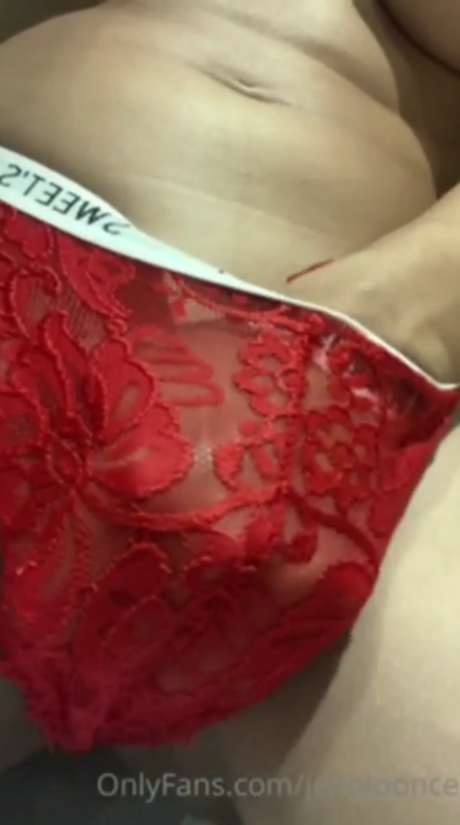 Jennifer Ponce pornstar naked img