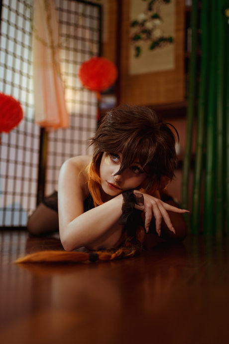 Mochichuu sexy actress galleries