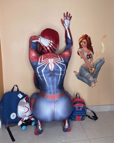 Captain Melody model hot pics