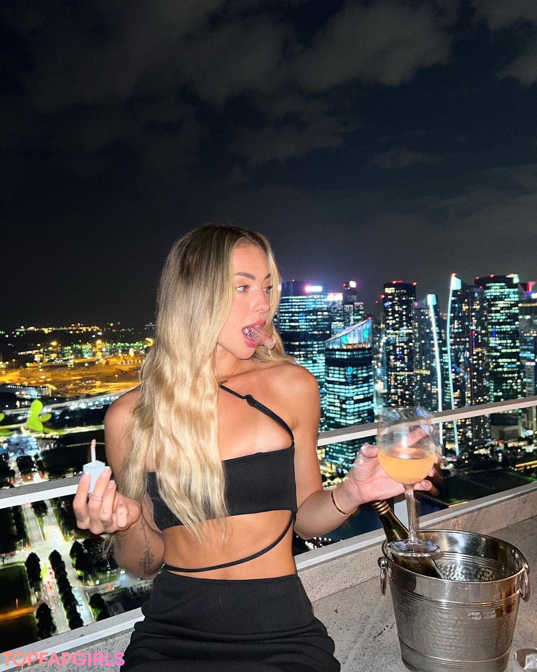 japanese blowjob onlyfans pornos photos