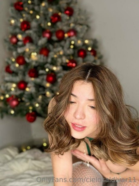 Cielo Saldivar free model photos