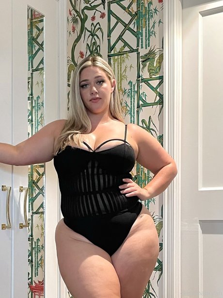 Ellana Bryan high quality model pictures