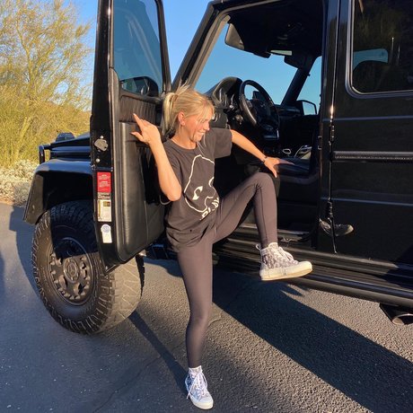 Jordyn Jones pornstar adult gallery