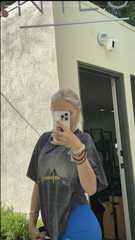 Jordyn Jones pornstar erotic pics