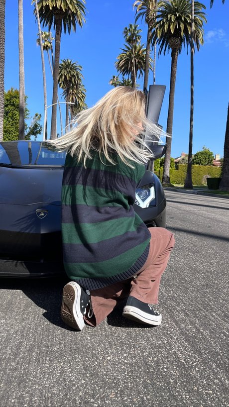 Jordyn Jones xxx model gallery