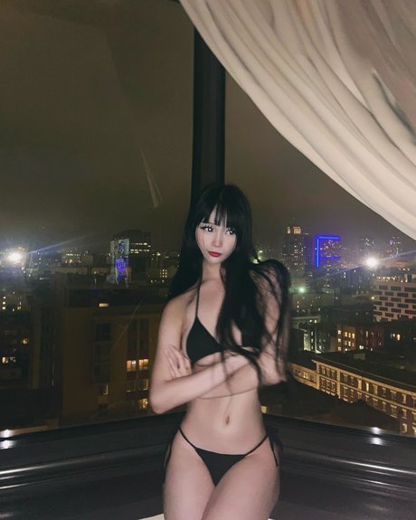 asian tattoo onlyfans top picture