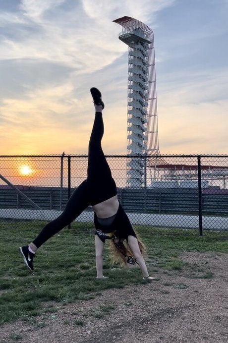 Alanis King porn model pic