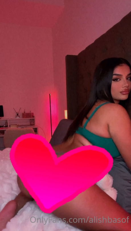 Alishba best actress image