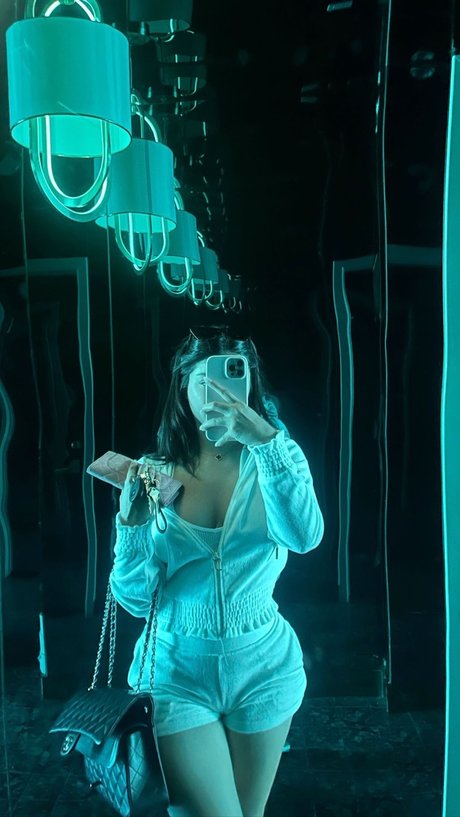 Alishba free pornstar picture