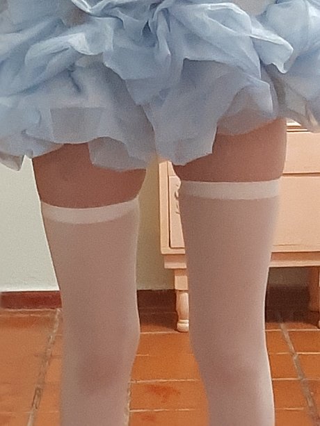 Kiki Glitter Cosplay model erotic image