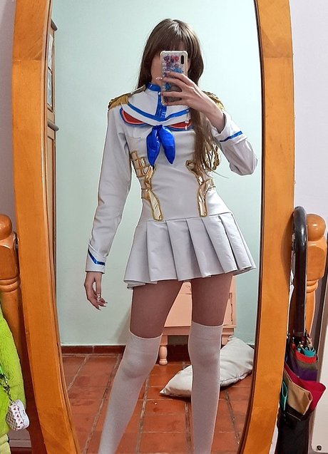 Kiki Glitter Cosplay pornstar picture