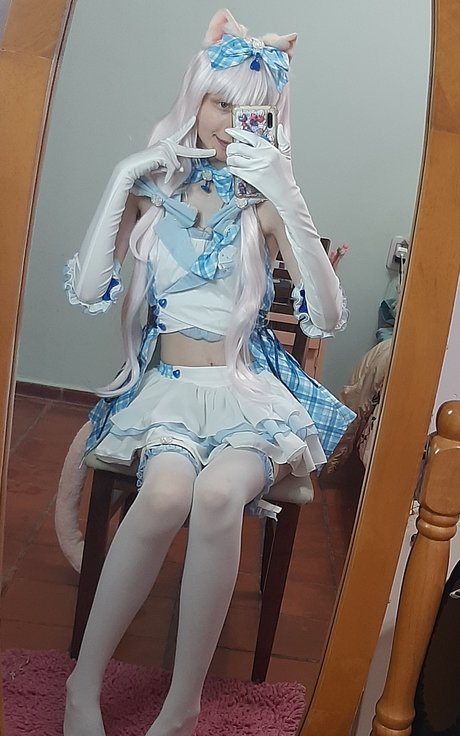 Kiki Glitter Cosplay hd model image