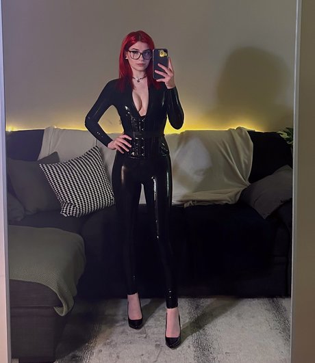 Zasterini Zastela high quality actress archive