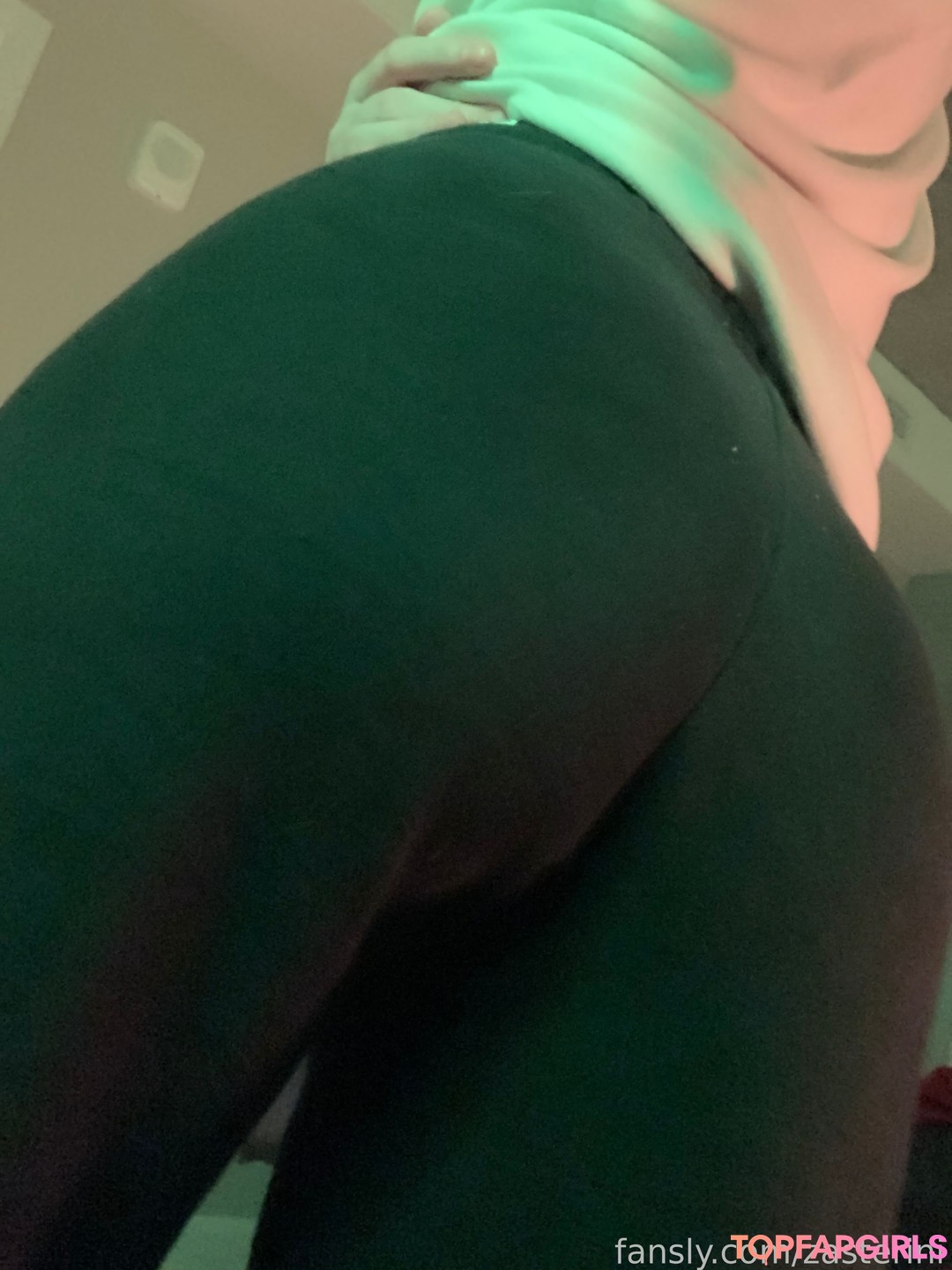 Zasterini Zastela nude model photos