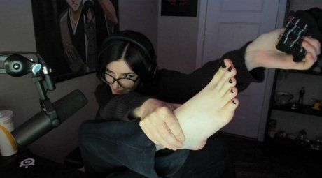 Zasterini Zastela nudes actress pics