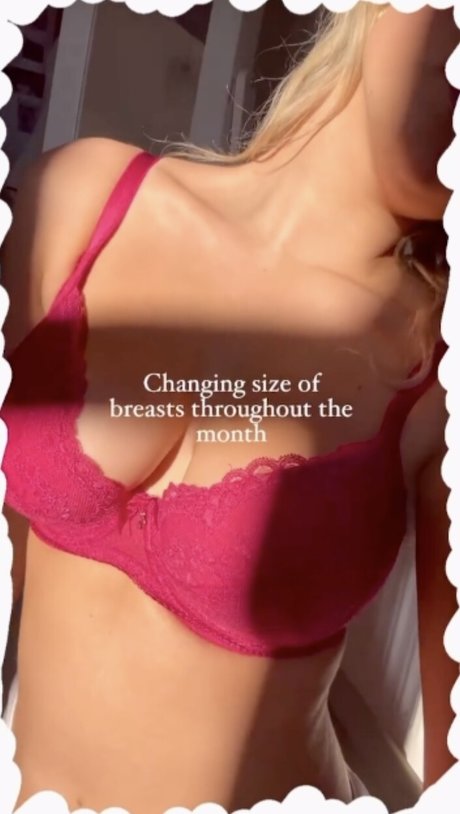 Hari Beavis high quality pornstar pic