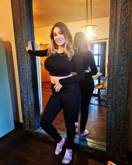 dark nipples onlyfans porno image