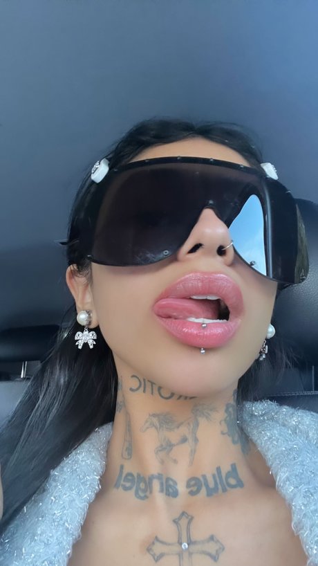 milf yoga onlyfans sexy nude pic