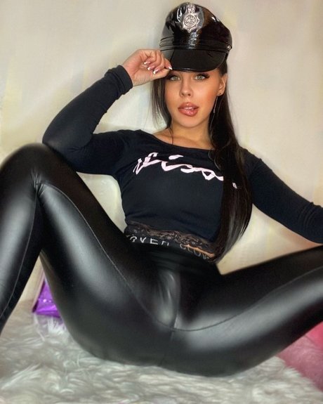 Faina Malinovskaya beautiful model photos