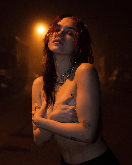 Taylor Upsahl_ sex model pics