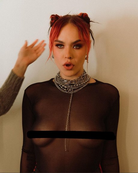 Taylor Upsahl_ model sexy pics