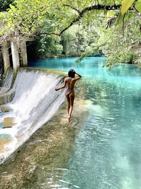 college girl onlyfans hot porn pictures