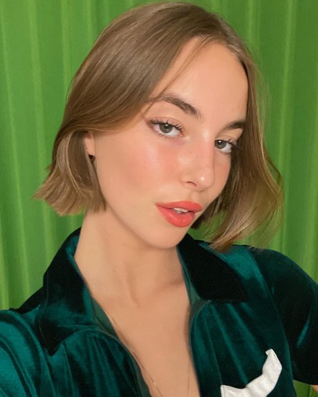 Amelie Manzoli star sexy pic