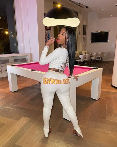 Ashley Burgos pornstar adult gallery