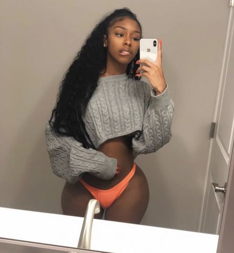 Ashley Burgos erotic actress photo