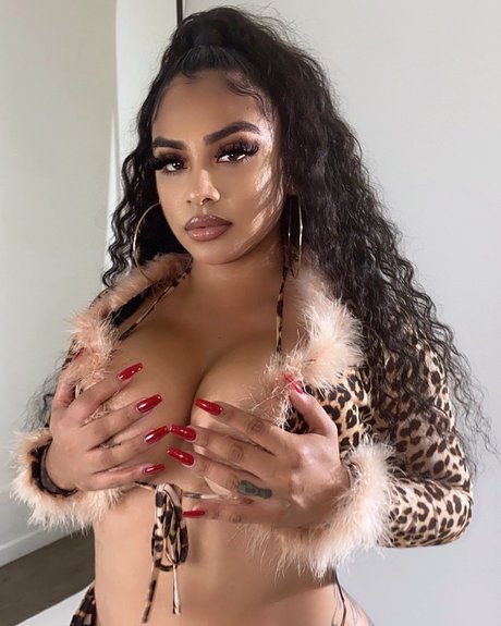 No4eign star pretty pictures