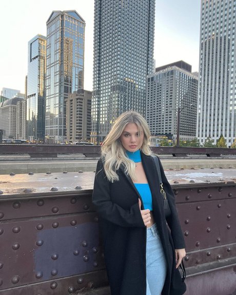 Sterling Claire Bennett model high quality photo