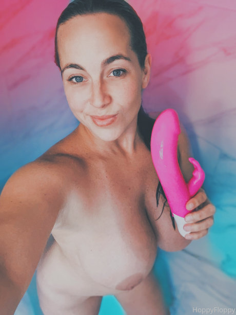 guy onlyfans nude pic