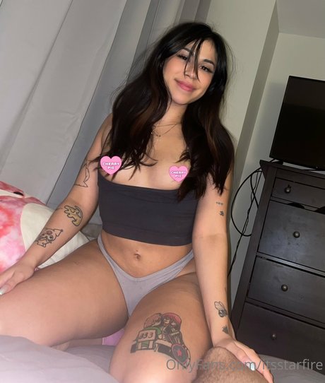 its starfire model erotic images