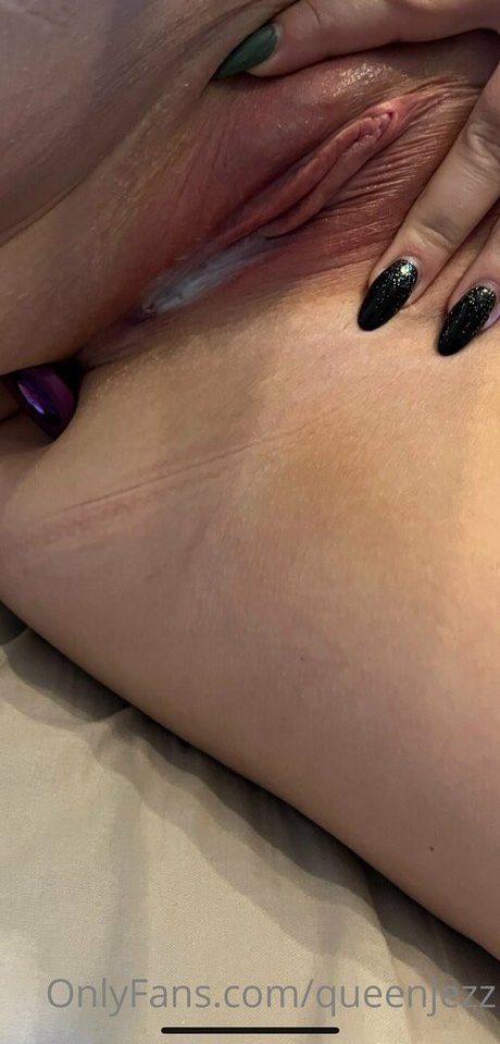 Queenjezz model nudes archive