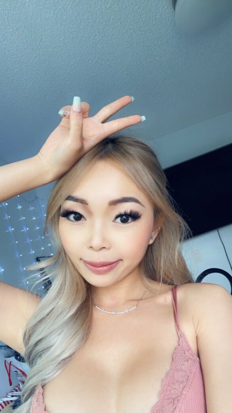 V boo pornstar beautiful images