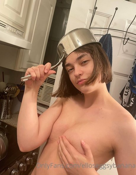 Jules Roscoe erotic model picture