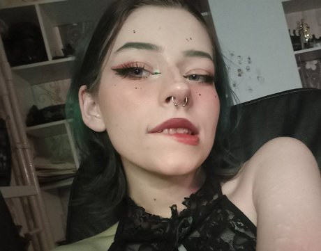 Kaeru Kukki model pornographic pic