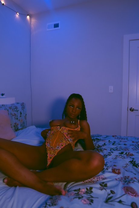 NaturalKai model art gallery