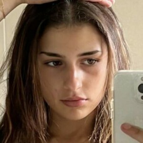 Steadyruza pretty pornstar img