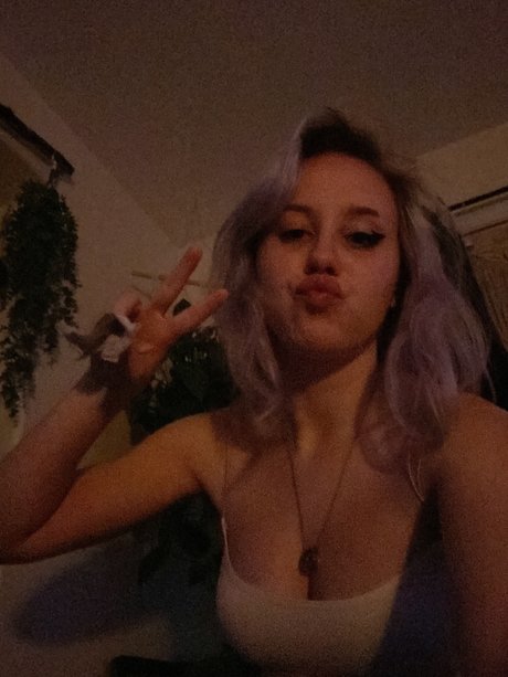 Bella Tha Killa free actress images