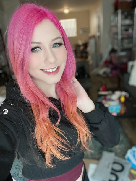 squirt teen onlyfans hot naked pic