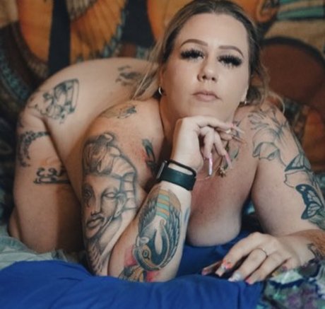 White Chocolate model erotic pics