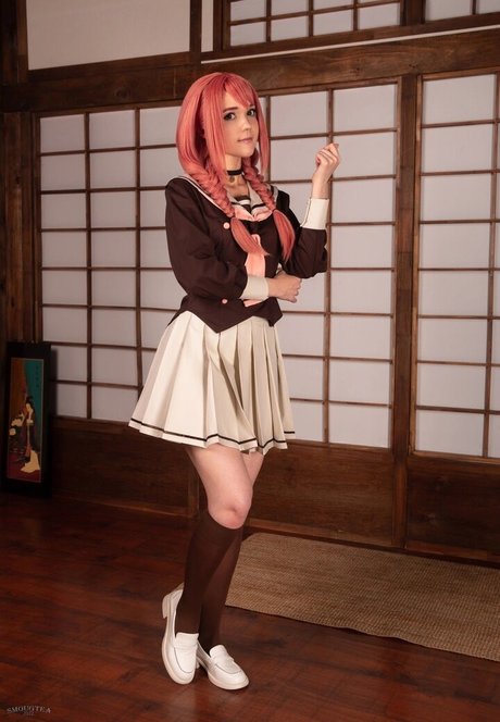 Ariadna Lobe art model pics