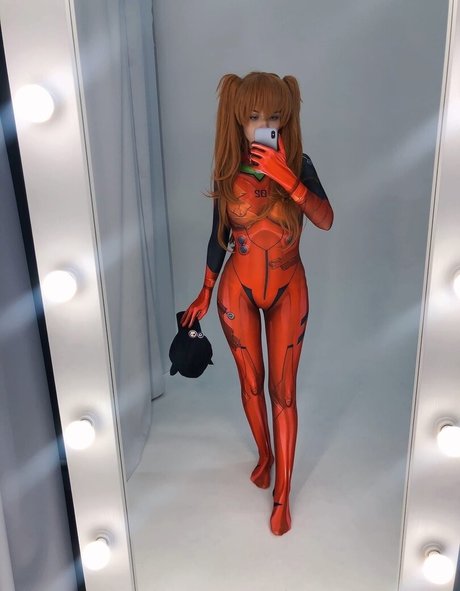 Ariadna Lobe star hot image