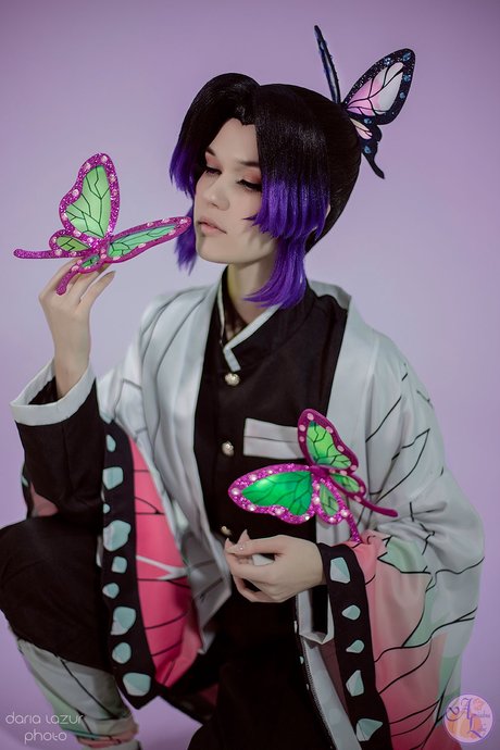 Ariadna Lobe sexy actress archive