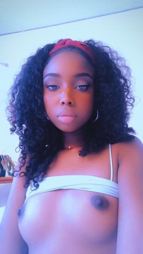 misha best actress pic