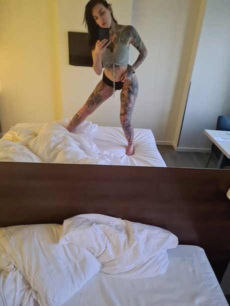 Paula Rowe top model gallery