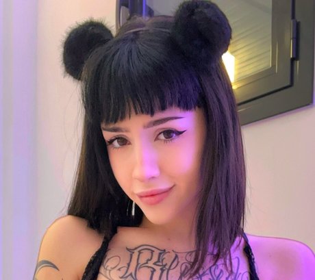 lolita18 pornstar top image