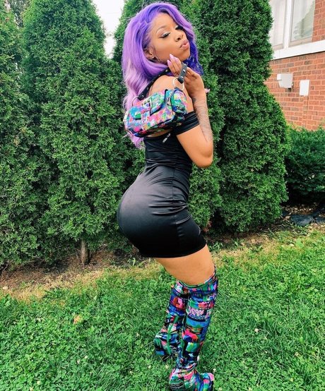 strawberry milk onlyfans perfect pics