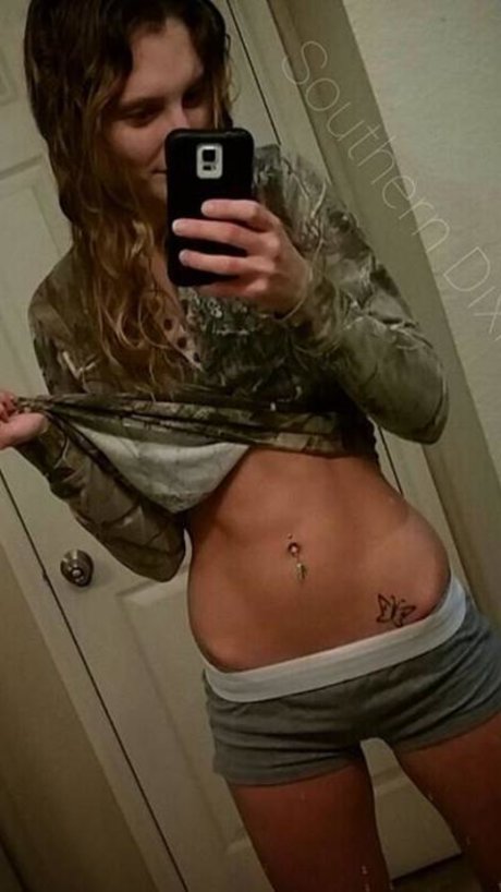 Kathrine Haus model perfect images